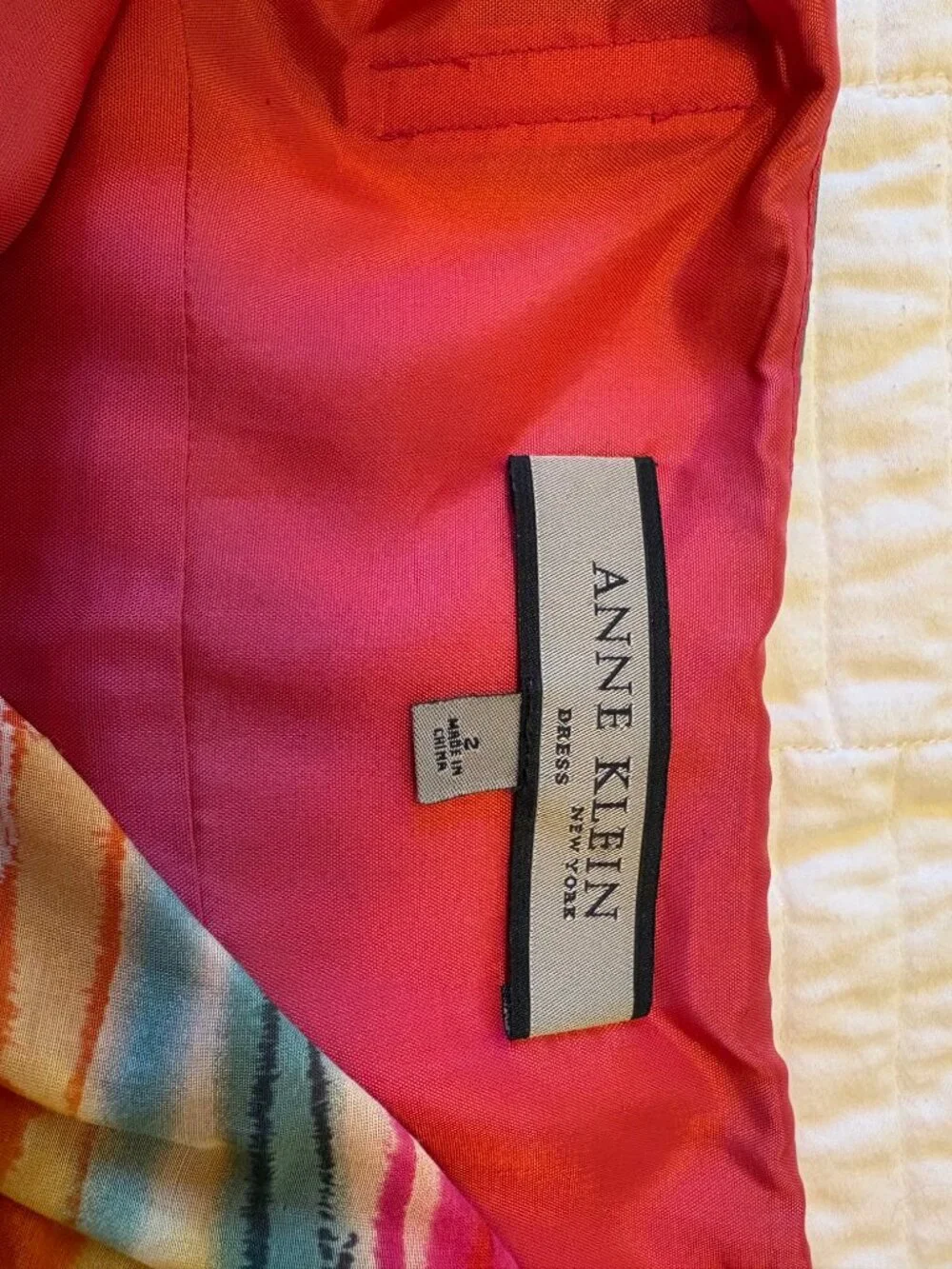 Vibrant, abstract pattern cocktail dress, Anne Klein, Size 2 - Picture 7 of 7
